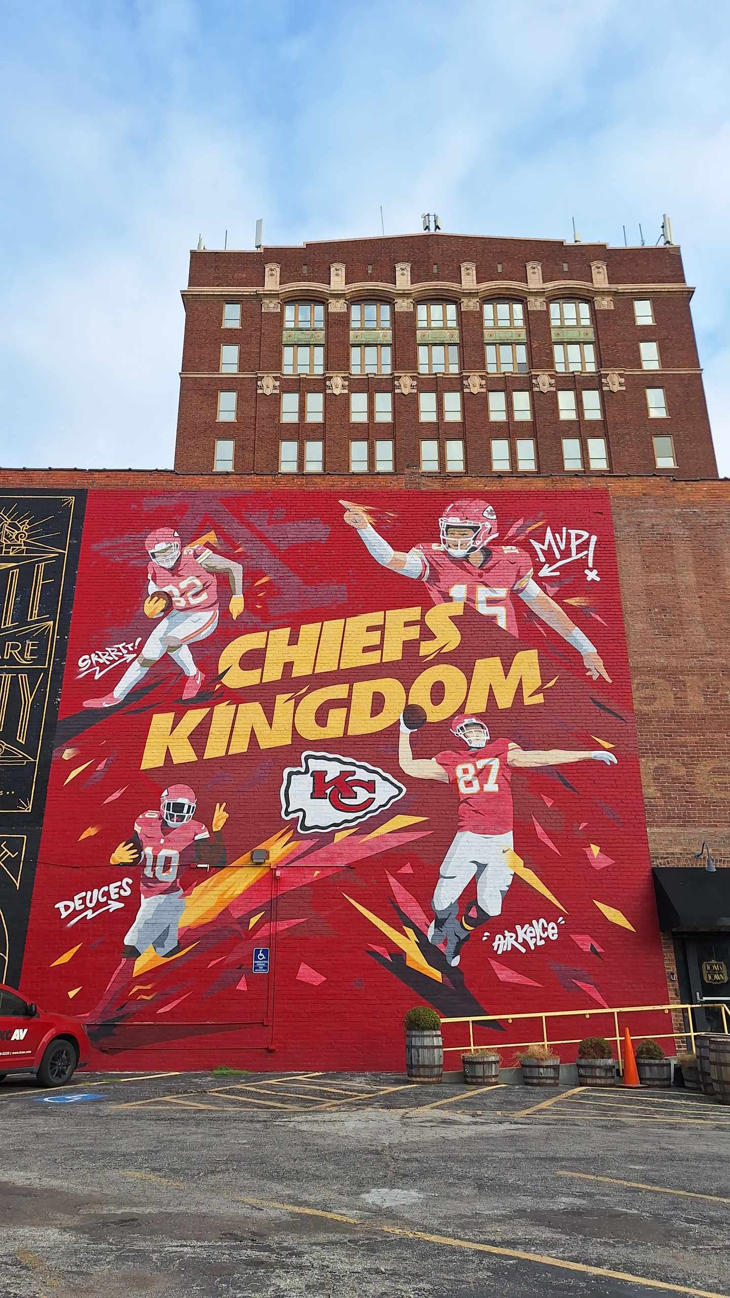 Chiefs-Graffiti an Hauswand