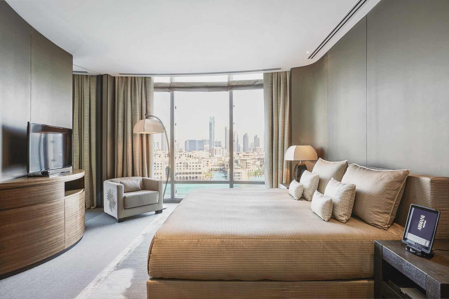 Ein Zimmer im Armani Hotel Dubai im Burj Khalifa