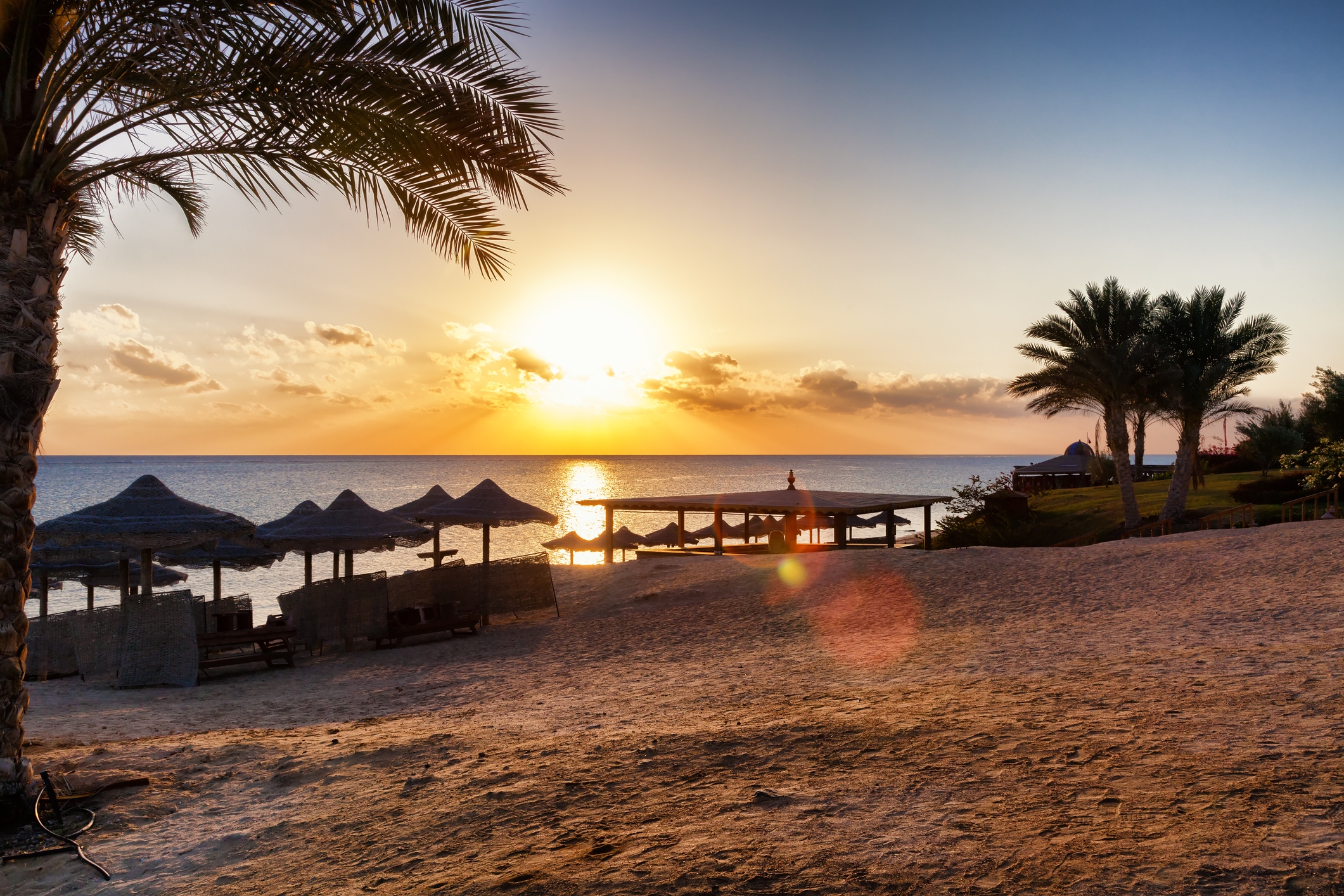 Reisekalender September. Hurghada im Sonnenuntergang