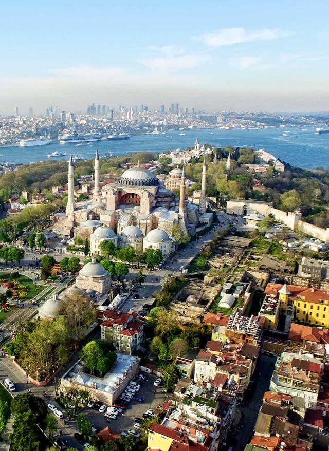 Istanbul – die schönsten Sehenswürdigkeiten Luftbild: Istanbuls Sehenswürdigkeiten