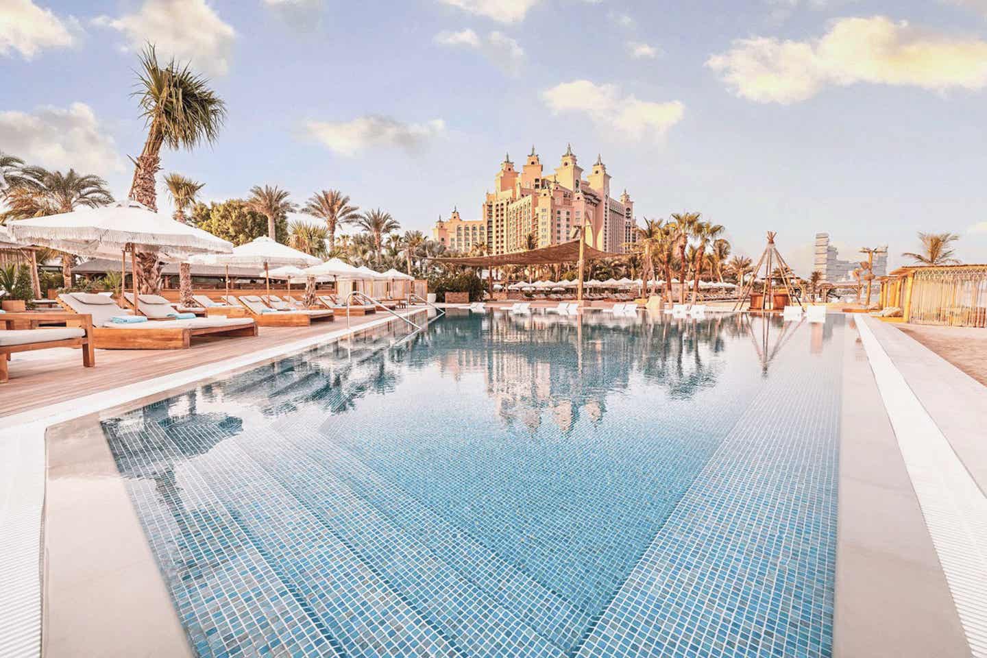 Dubai Hotel Atlantis the Palm: Poollandschaft
