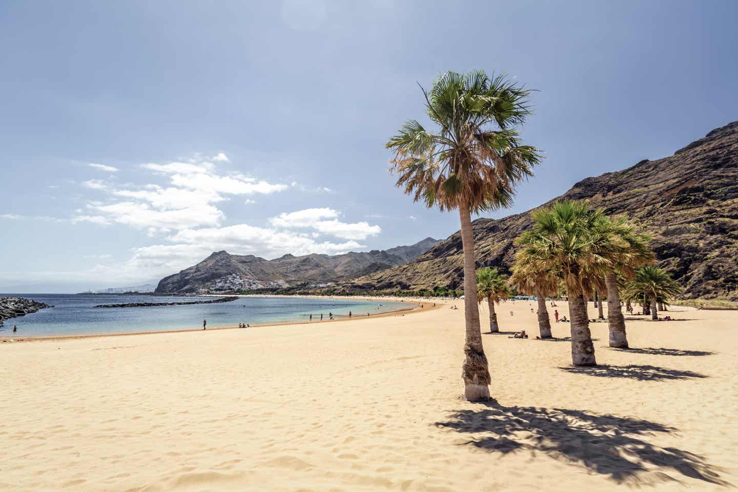 Schönste Strände der Kanaren: die Playa De Las Teresitas auf Teneriffa