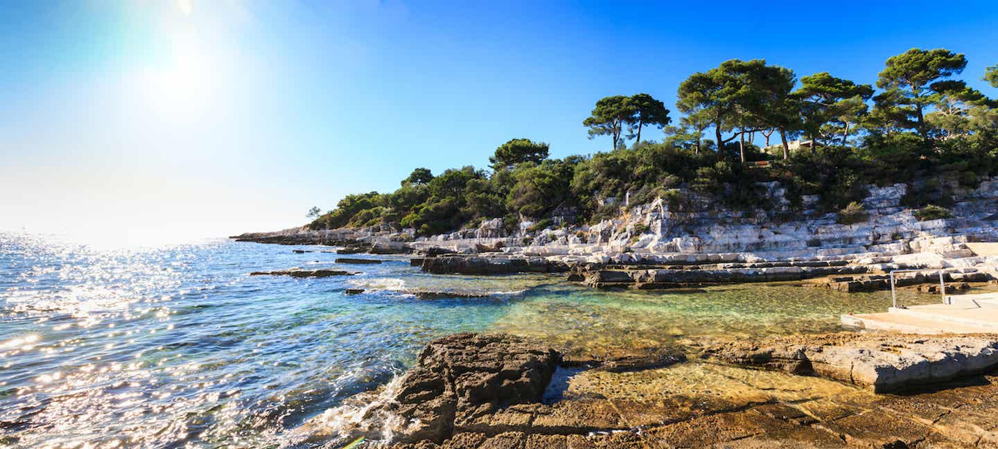 Der Strand von Porec in Istrien