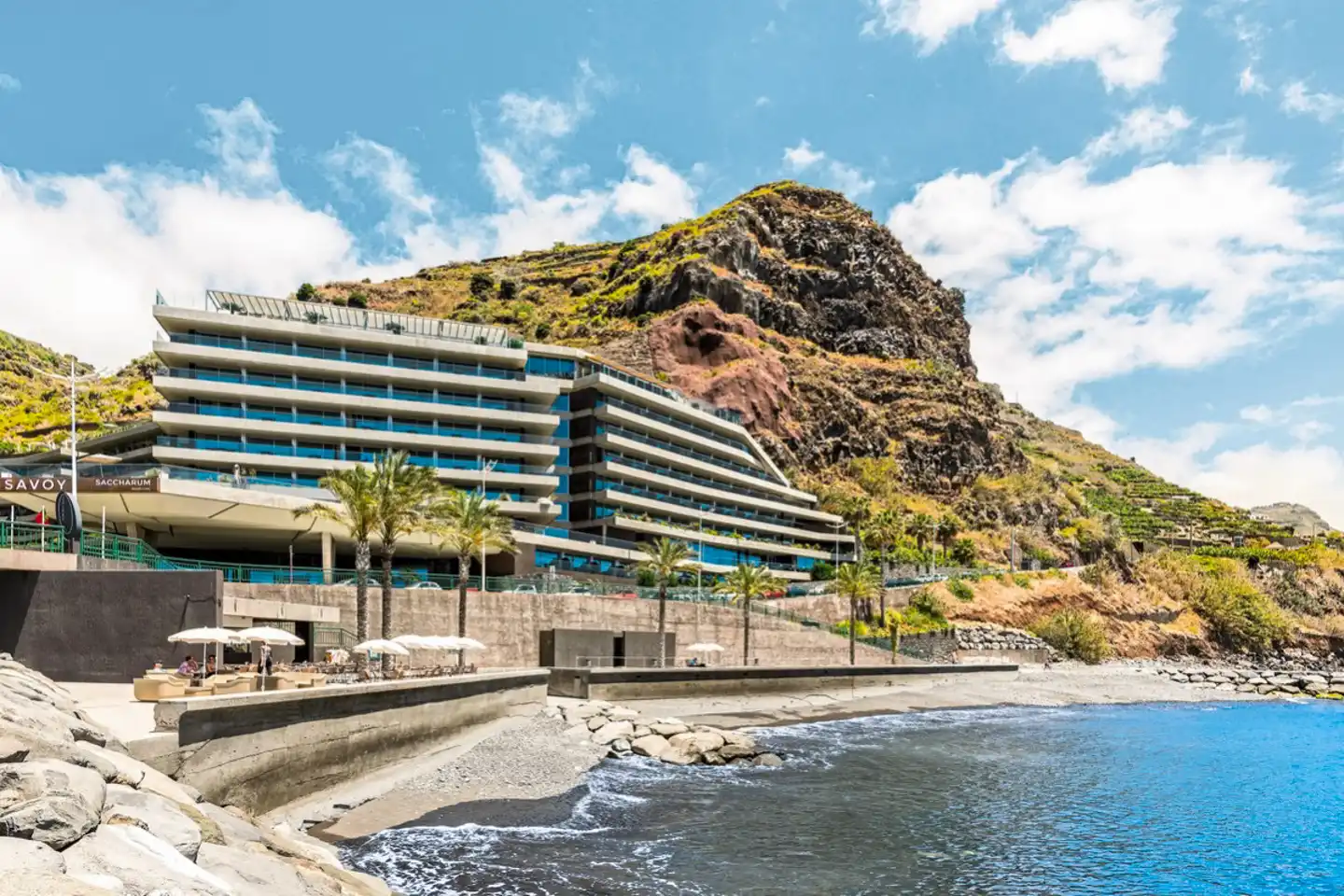 Das Saccharum Resort auf Madeira liegt direkt am Strand Ein Ayurveda-Hotel mit direkter Strandlage: das Saccharum Resort