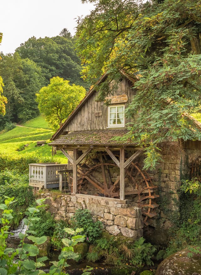 Schwarzwald Urlaub Im Urlaub im Schwarzwald warten malerische Anblicke wie die hirtorische Wassermühle in Ottenhöfen