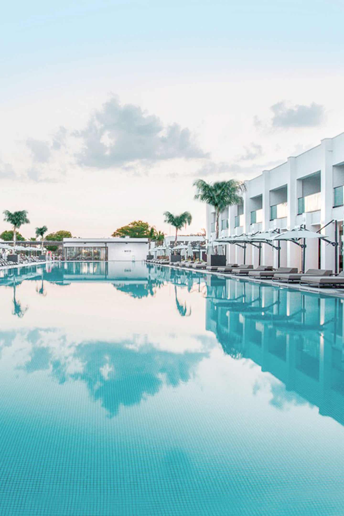 Pool des Paloma Finesse