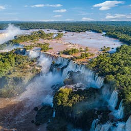 argentinien-luftaufnahme-iguaza-wasserfall-g-898484122.jpg