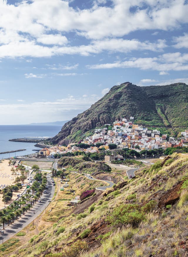 Zu den Angeboten Strand Teresitas auf Teneriffa