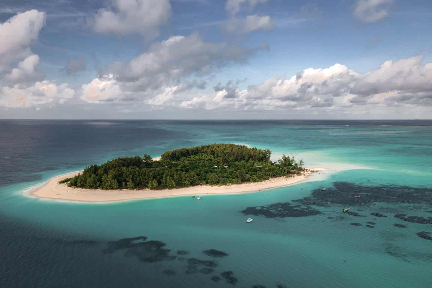 Sansibars Strände: Blick auf Mnemba Island 