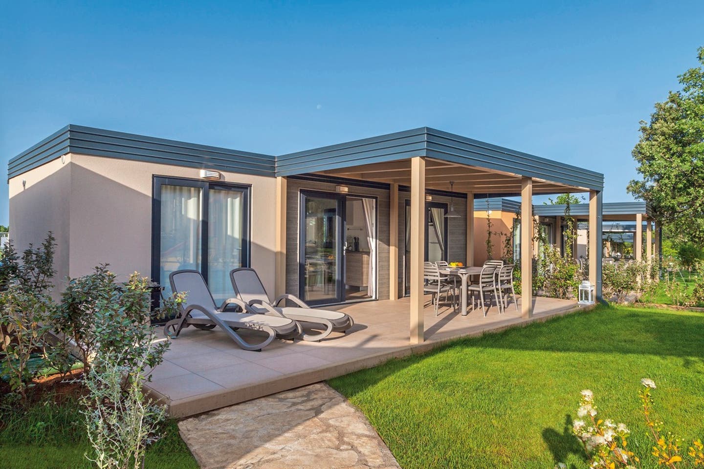 Wohnbeispiel Mediterannean Garden Home