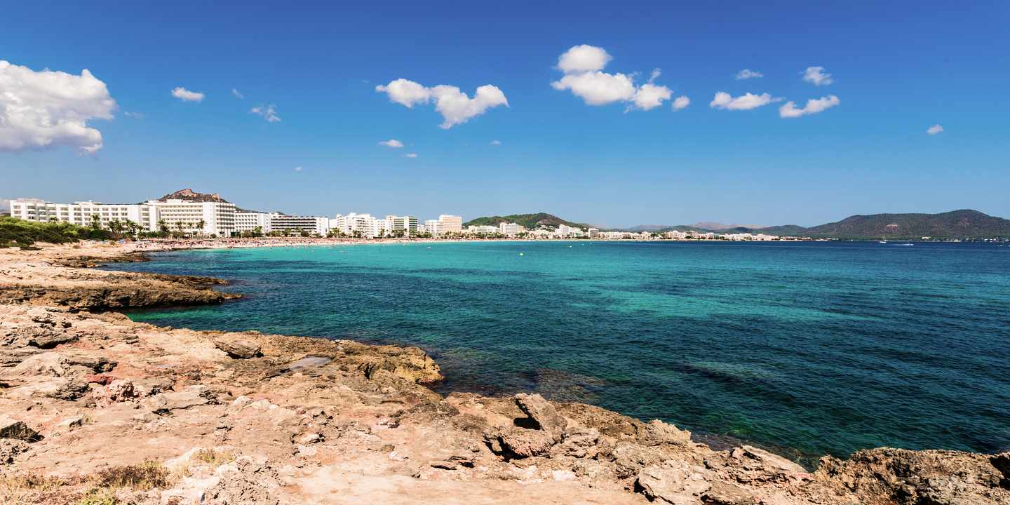 Urlaub in Cala Millor – ein Blick auf die Bucht