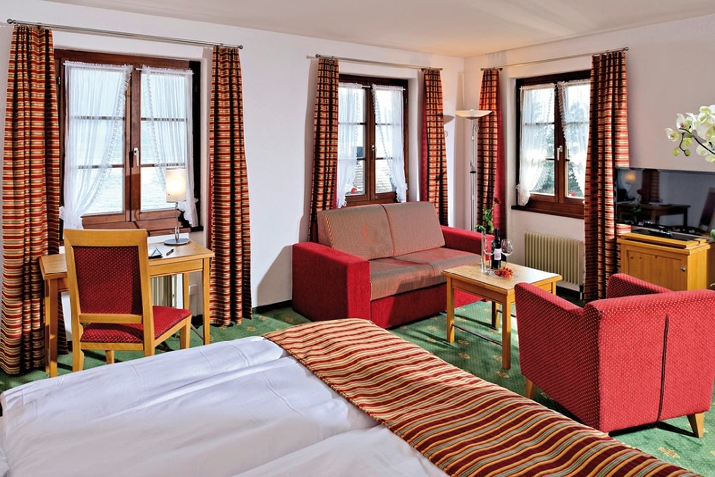 Wohnbeispiel Doppelzimmer seitlicher Seeblick