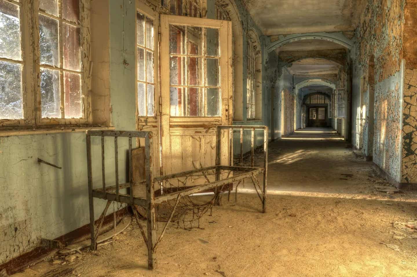 Fotospot in einem Lost Place in Deutschland: Beelitz-Heilstätten