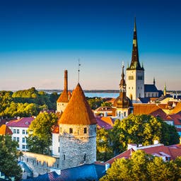 estland-tallinn-stadtpanorama-klein-g-453252029.jpg
