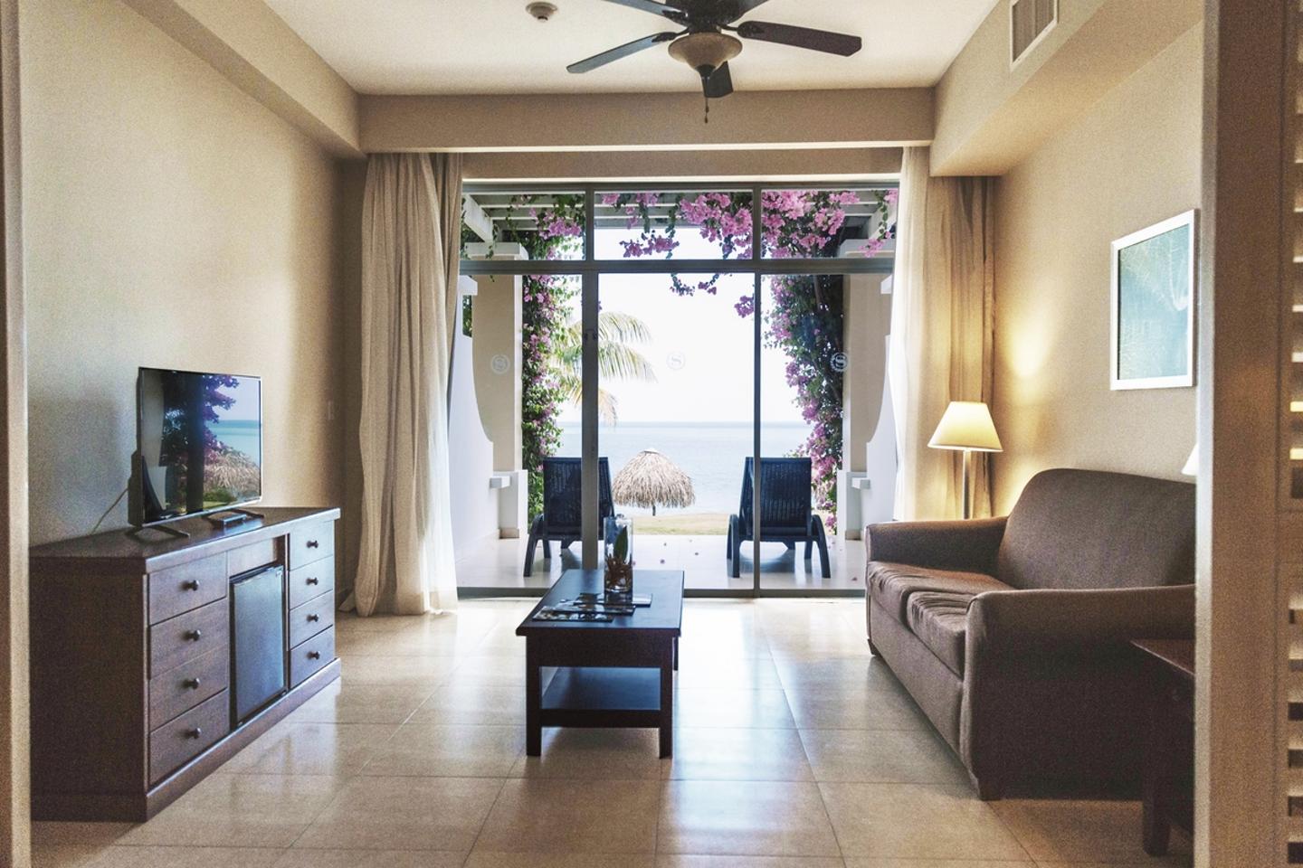 Wohnbeispiel Beachfront Junior Suite