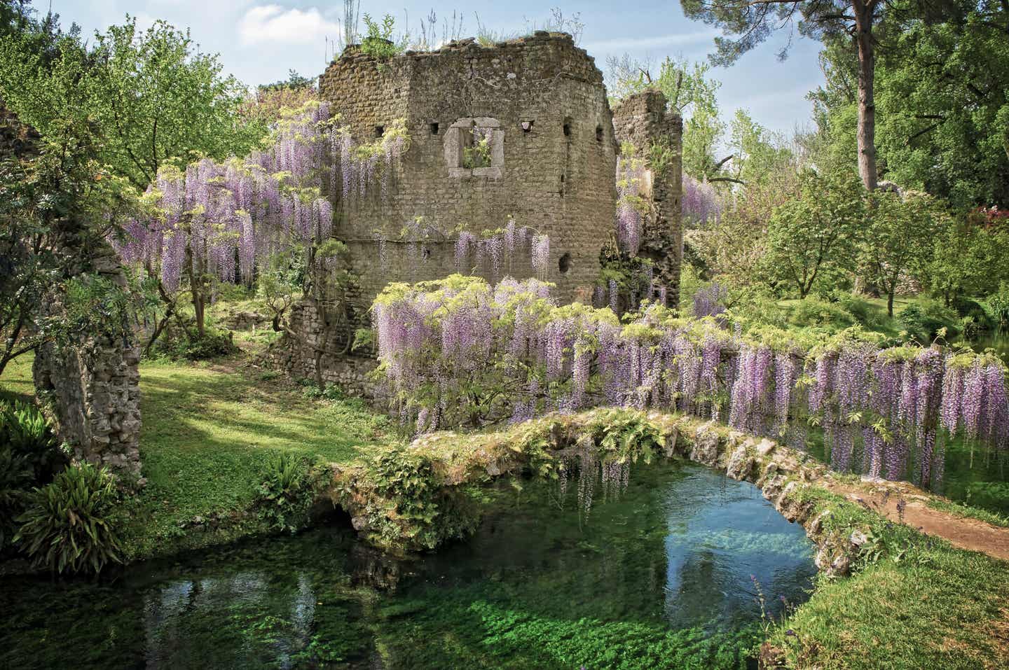 Italien Natur – die Gärten von Ninfa vor den Toren Roms