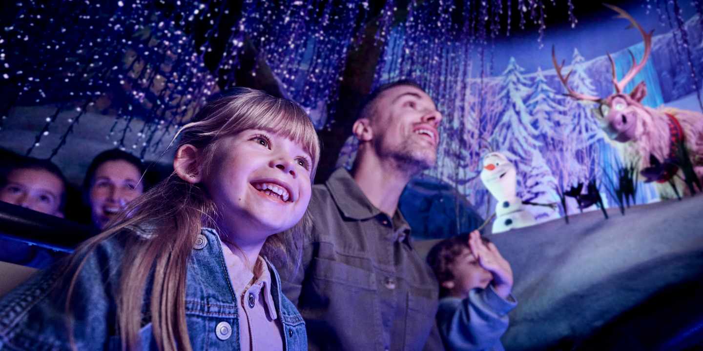 Disney Adventure World: World of Frozen