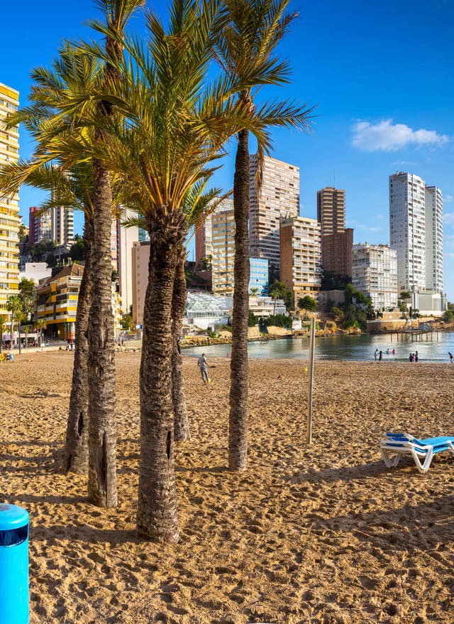 Die schönsten Städte mit Strand Barcelona: Stadt, Strand und Meer im Juni