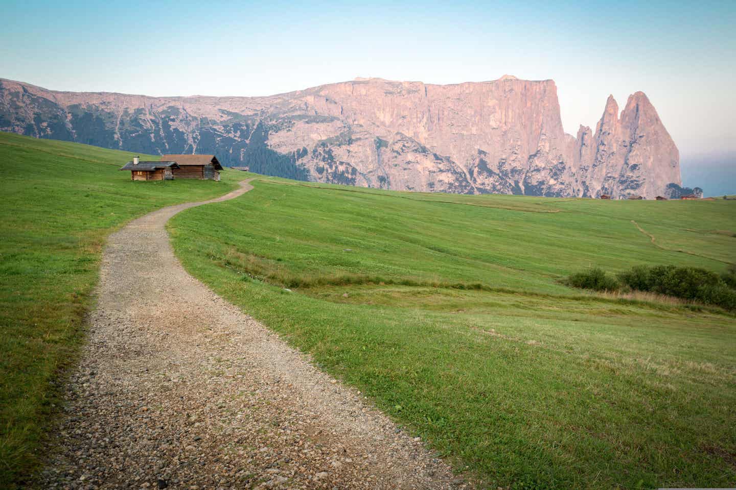 Wanderweg bei Schlern in Südtirol