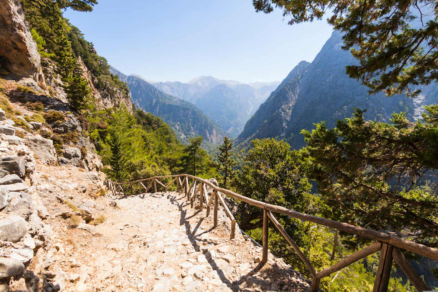 Ein Wanderweg auf Kreta