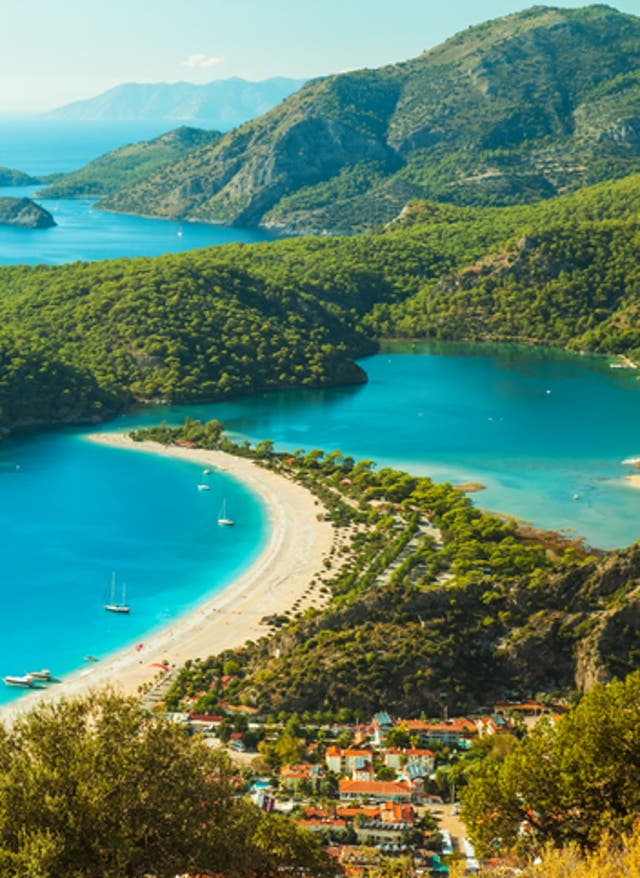 Zu den Angeboten Bucht in der Türkei