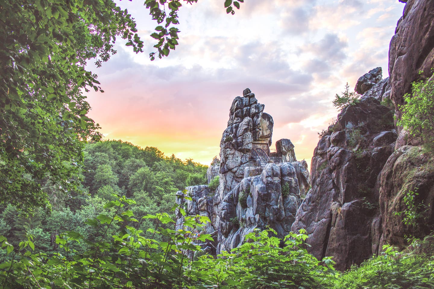 Eine Felsformation im Teutoburger Wald in NRW