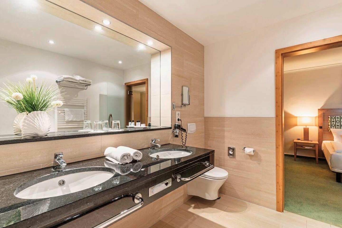 Beispiel Bad Doppelzimmer Superior