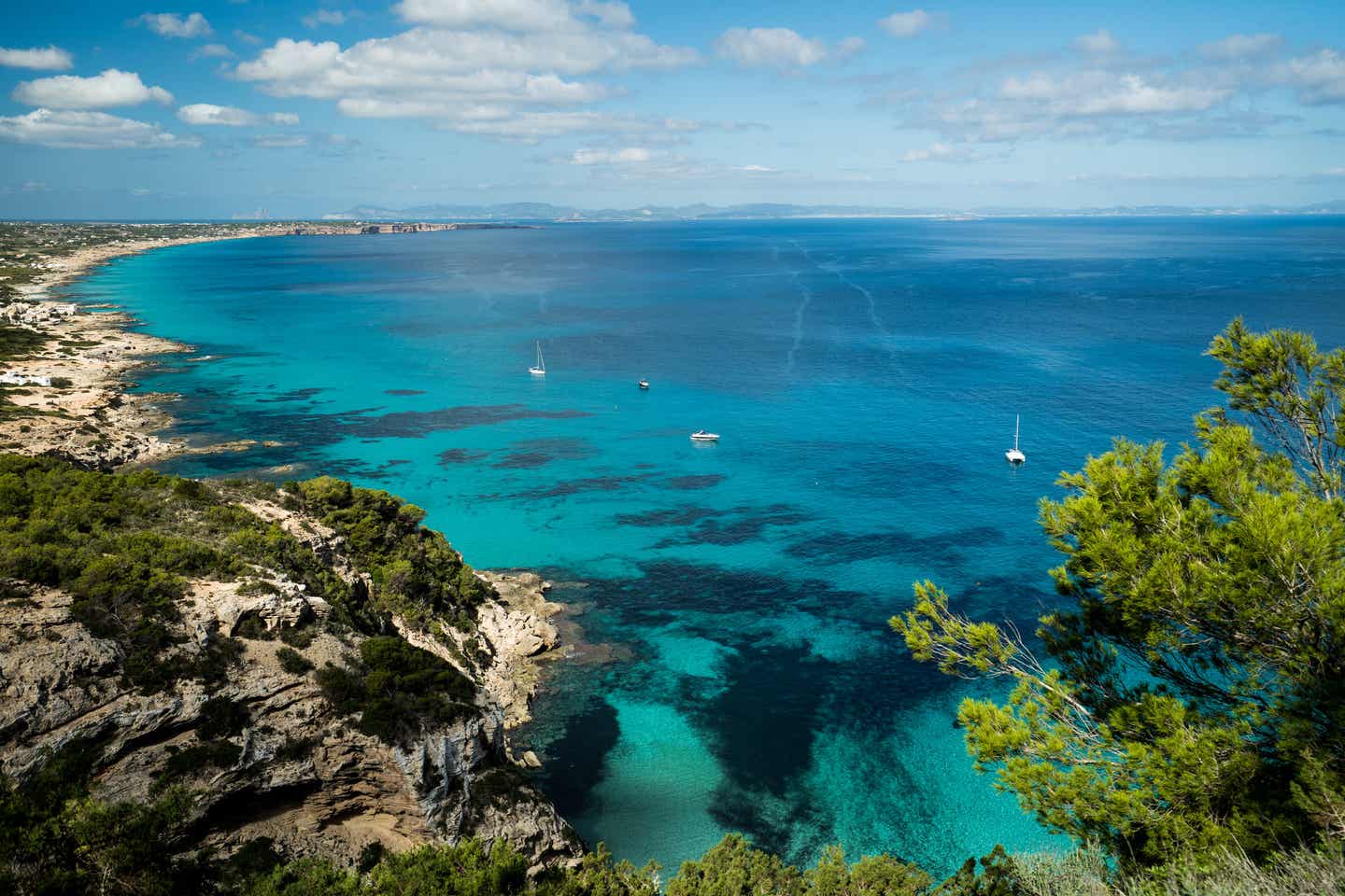 Urlaub auf Formentera – Bucht an der Küste Formenteras