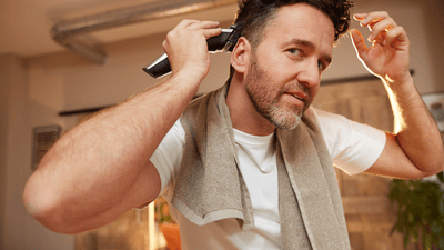 Коротка стрижка з поголеними вилицями