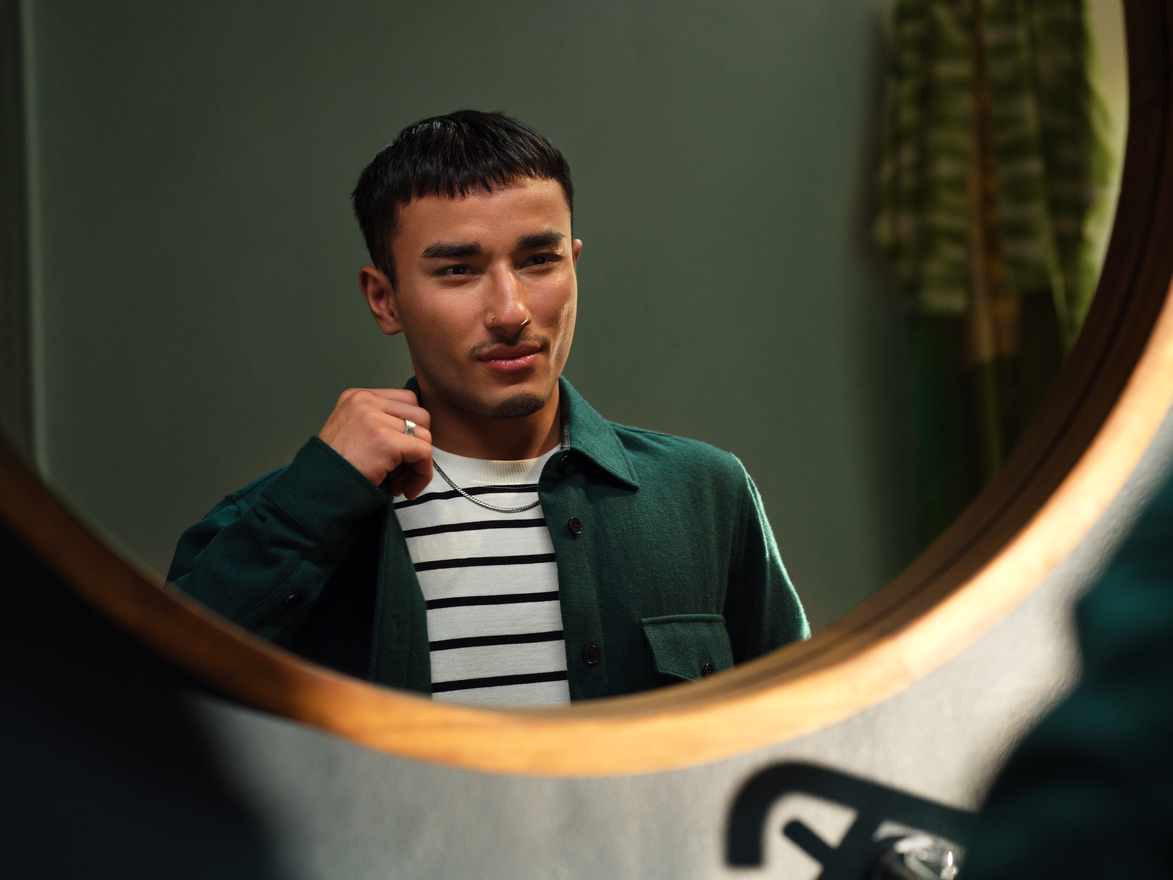 Чоловічі зачіски та стрижки