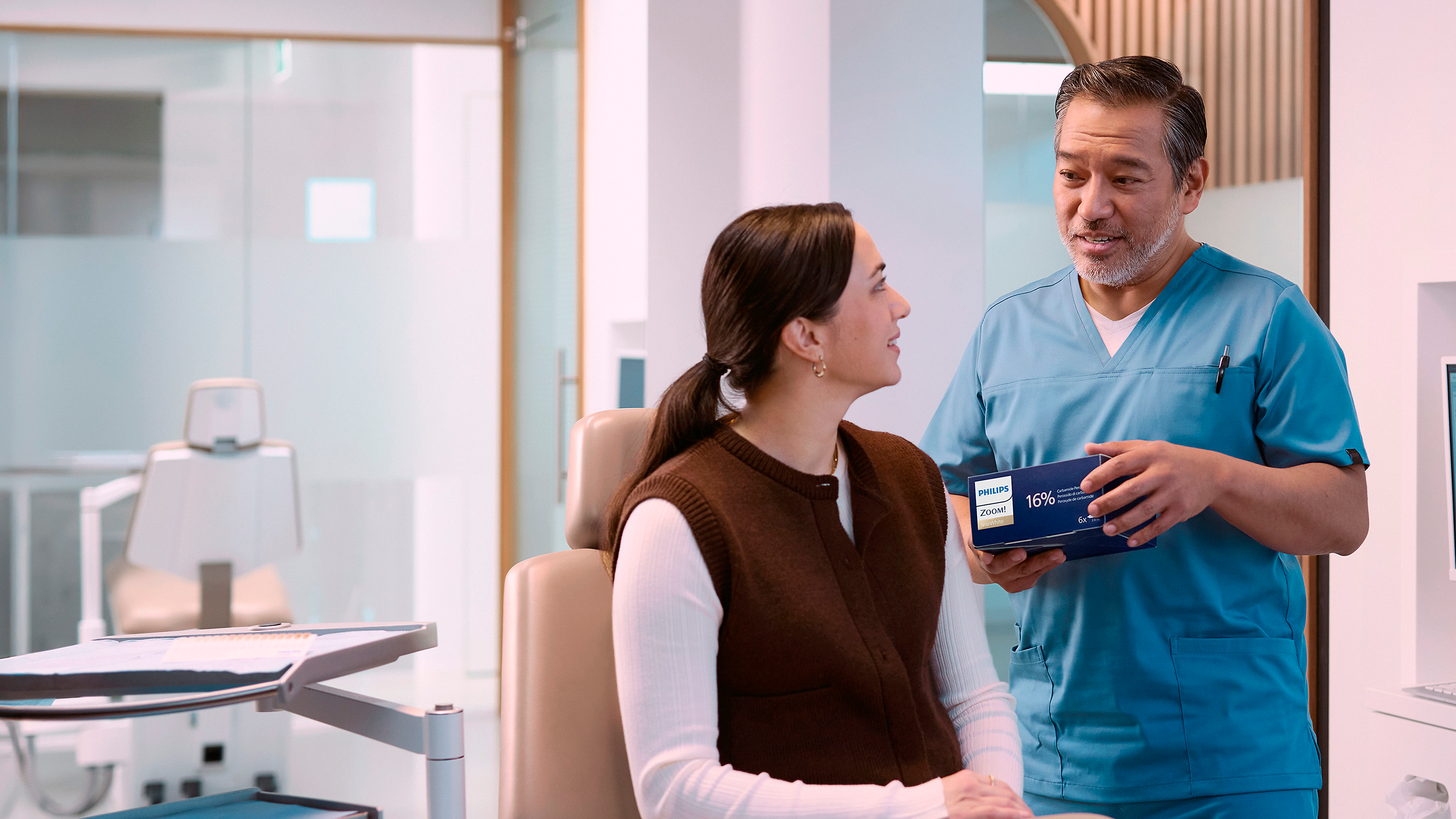 Знайдіть оптимальний спосіб відбілювання зубів