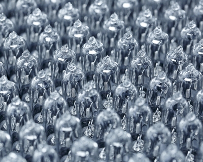 UV-shield-quartz-glass