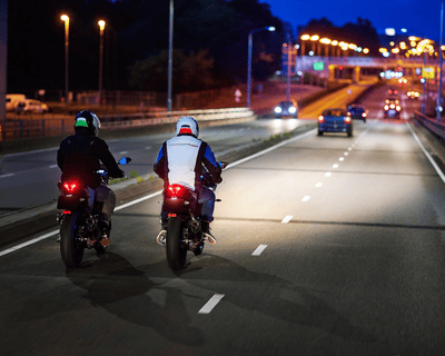 Homologado por la ECE para carretera pública