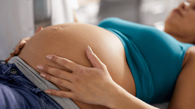 Banner de la semana ocho del embarazo