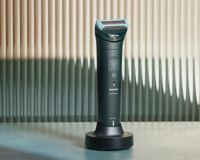 Close-up of cordless Body Groomer 7000