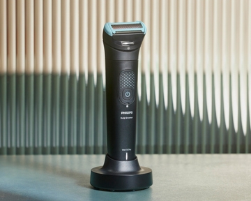 Close-up of cordless Body Groomer 7000