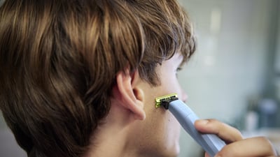Elektryczna golarka dla nastolatków? Wybór odpowiedniej technologii