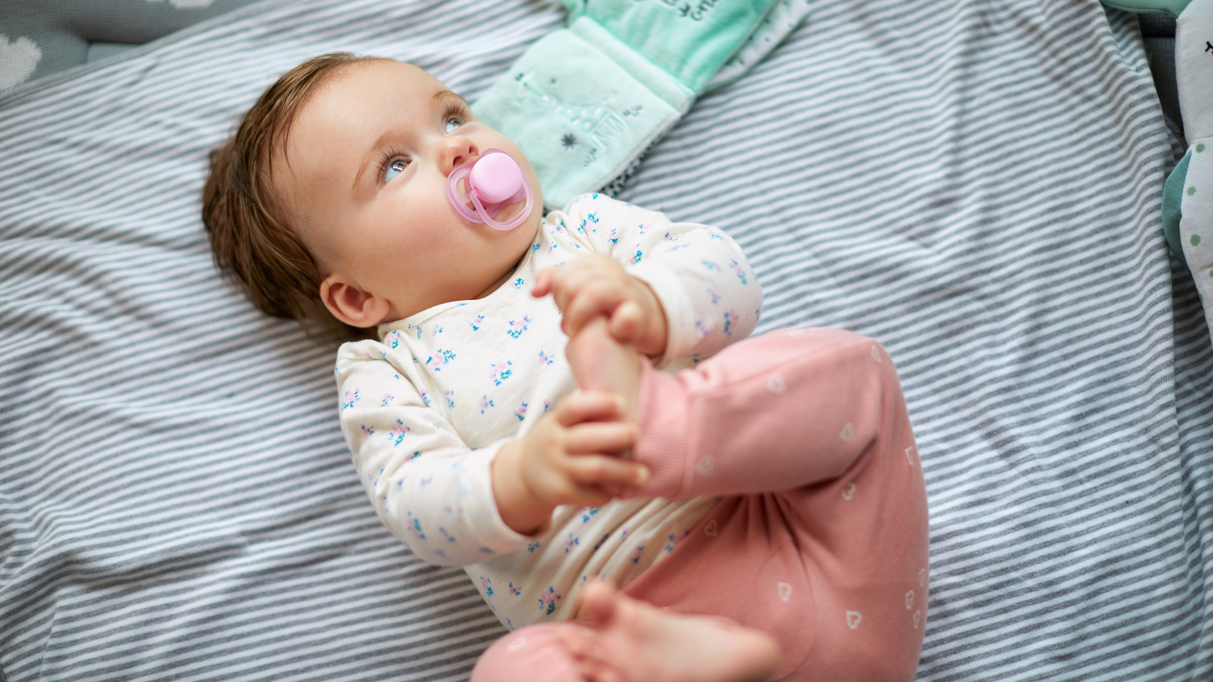 Cómo calmar a un bebé que llora