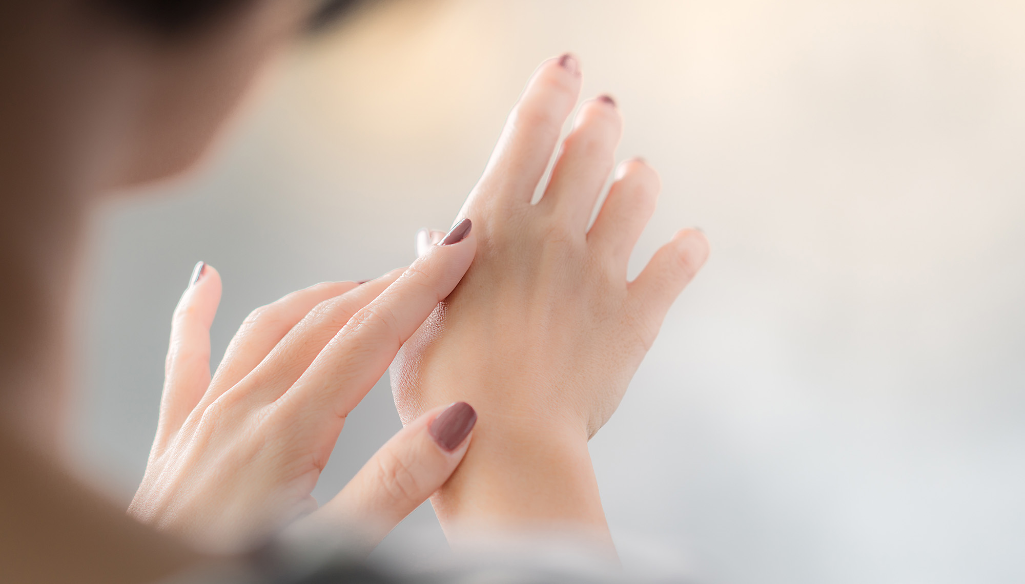 5 sfaturi pentru prevenirea iritației după epilatul cu lama