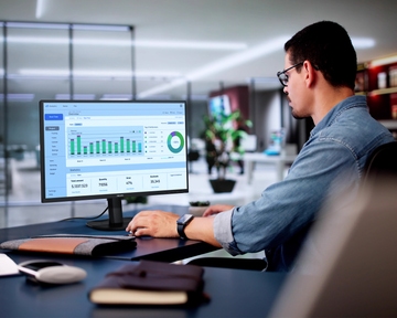 Why Philips Monitors for SMBs?