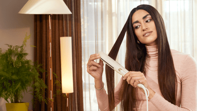 Lasje zravnani z likalnikom od blizu