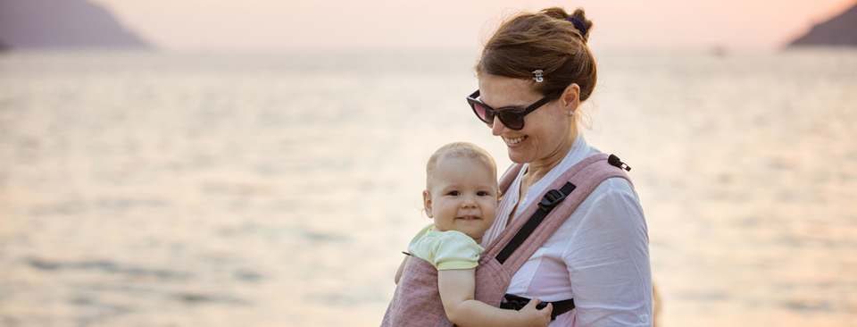 Vacanța cu bebe: cum te pregătești și ce e important să ai în bagaj