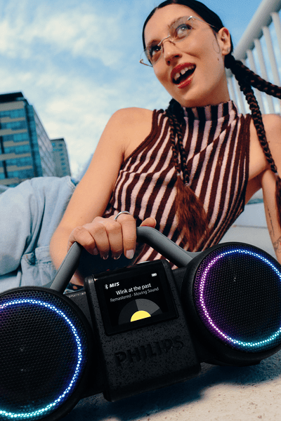 Iconic content - Feature technology banners 1 alt text