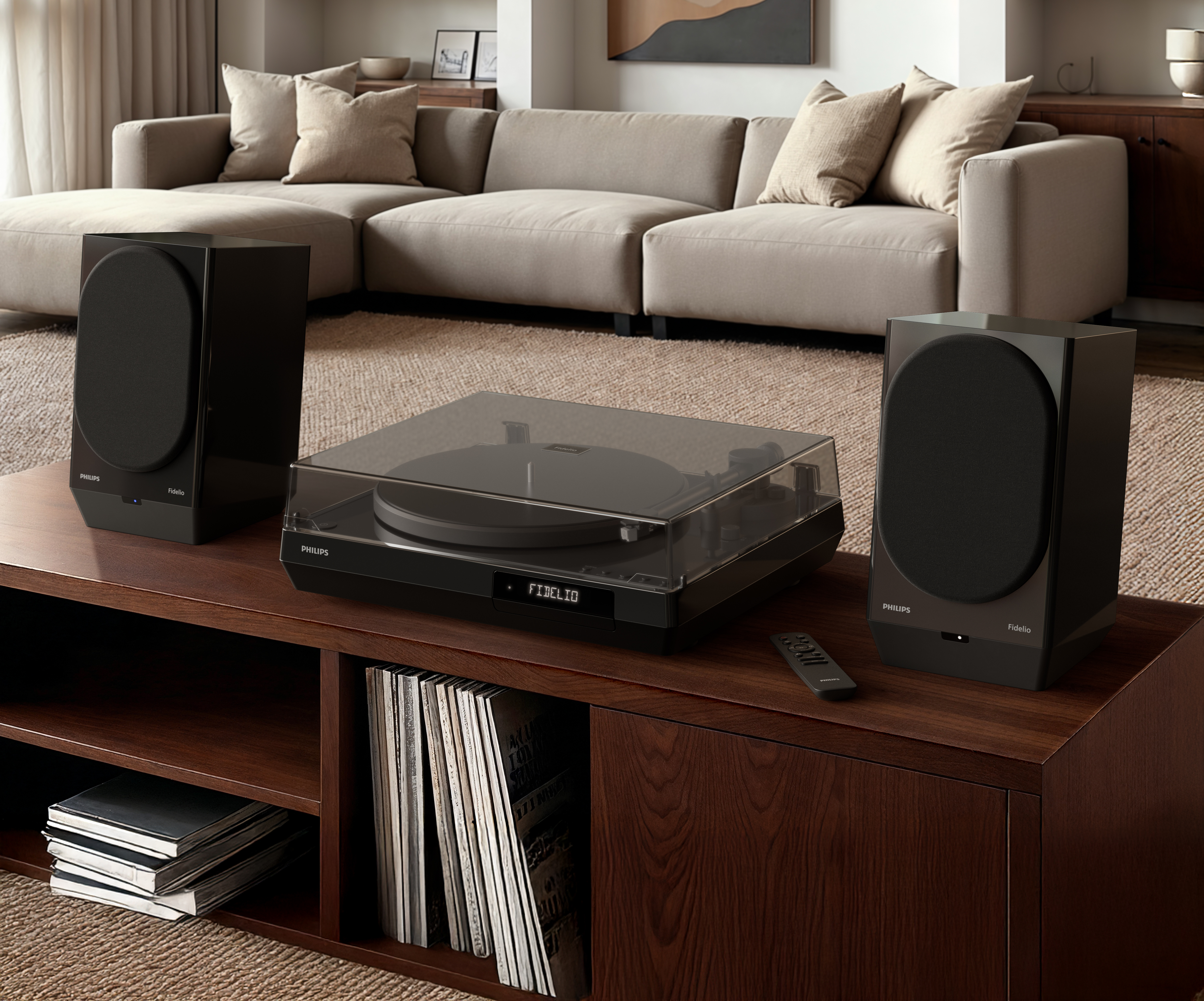 Bezdrátový reproduktor Philips na polici v útulném obývacím pokoji