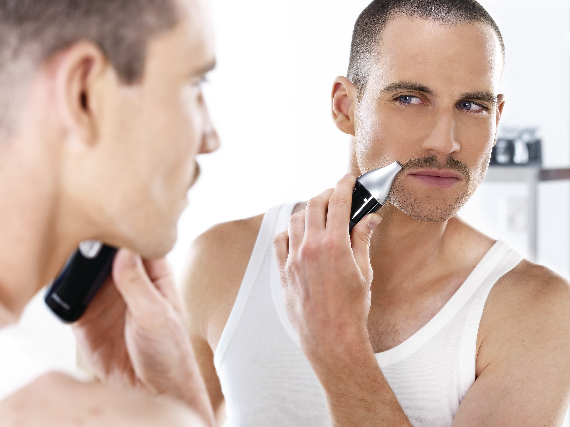 How to Trim a Moustache: Moustache Trimming 