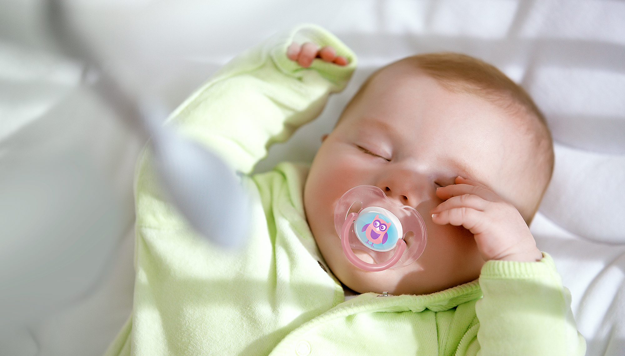 Por qué es saludable usar un chupón