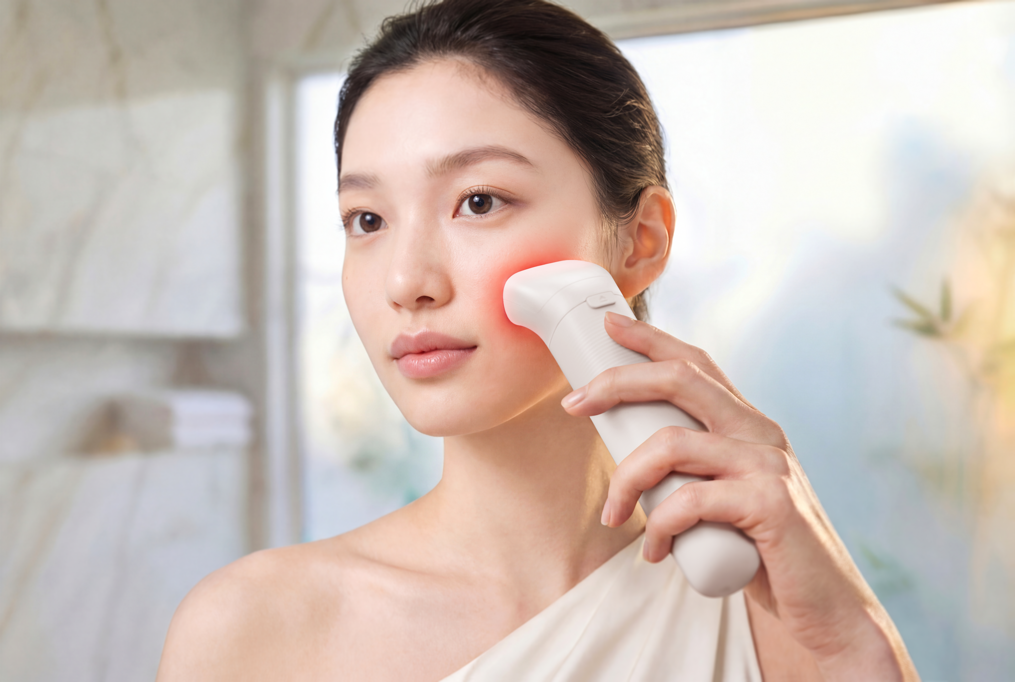使用 Lumea IPL 脱毛仪，告别毛发困扰