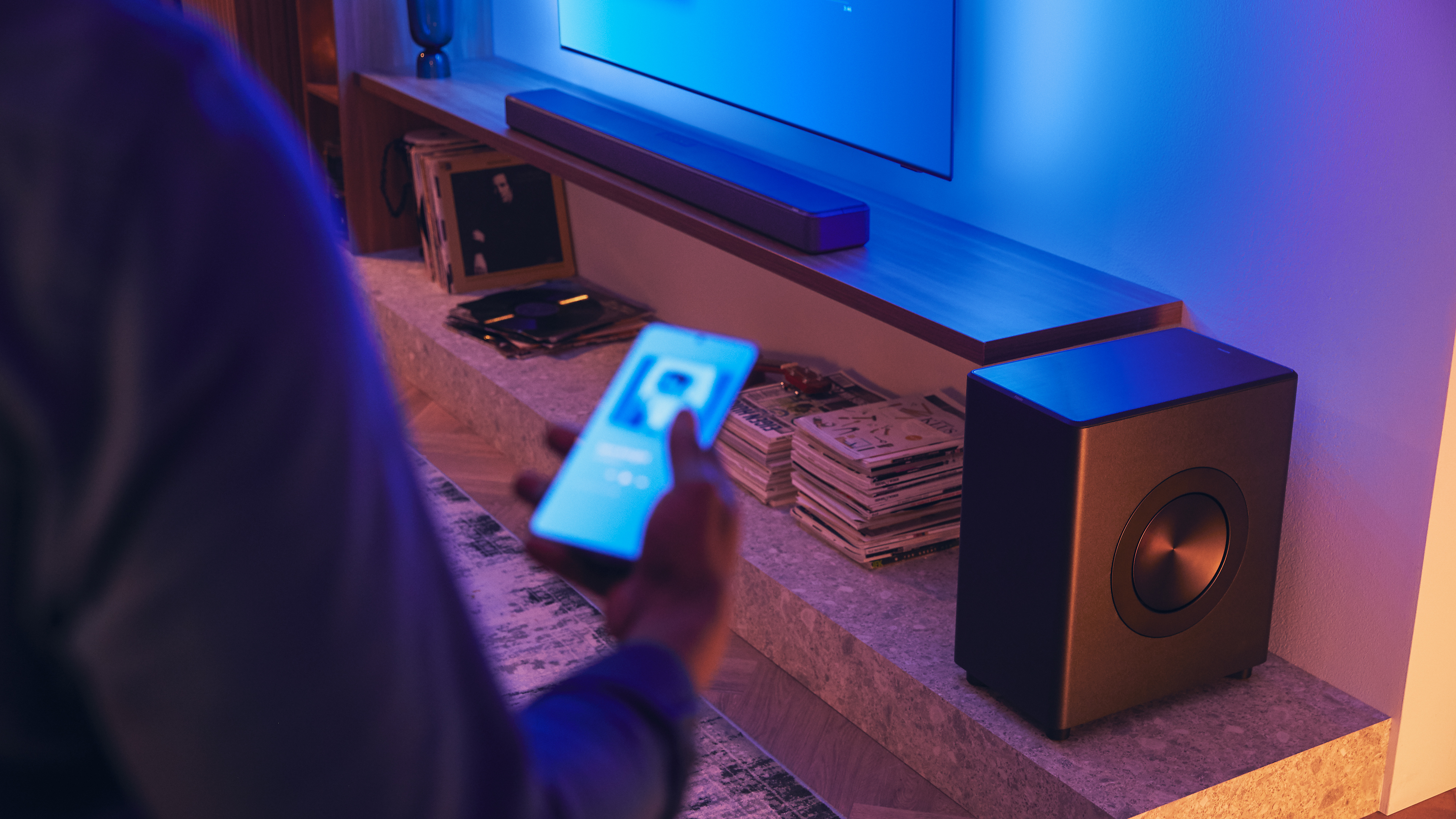 Povezava Soundbara z mobilnim telefonom