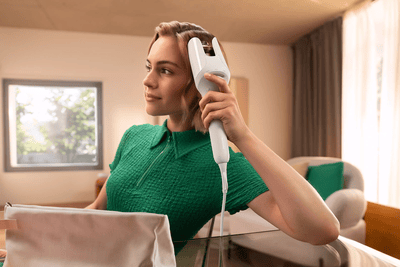 Jak odświeżyć fryzurę z wczoraj w 5 minut za pomocą lokówki i... poznaj nasze propozycje