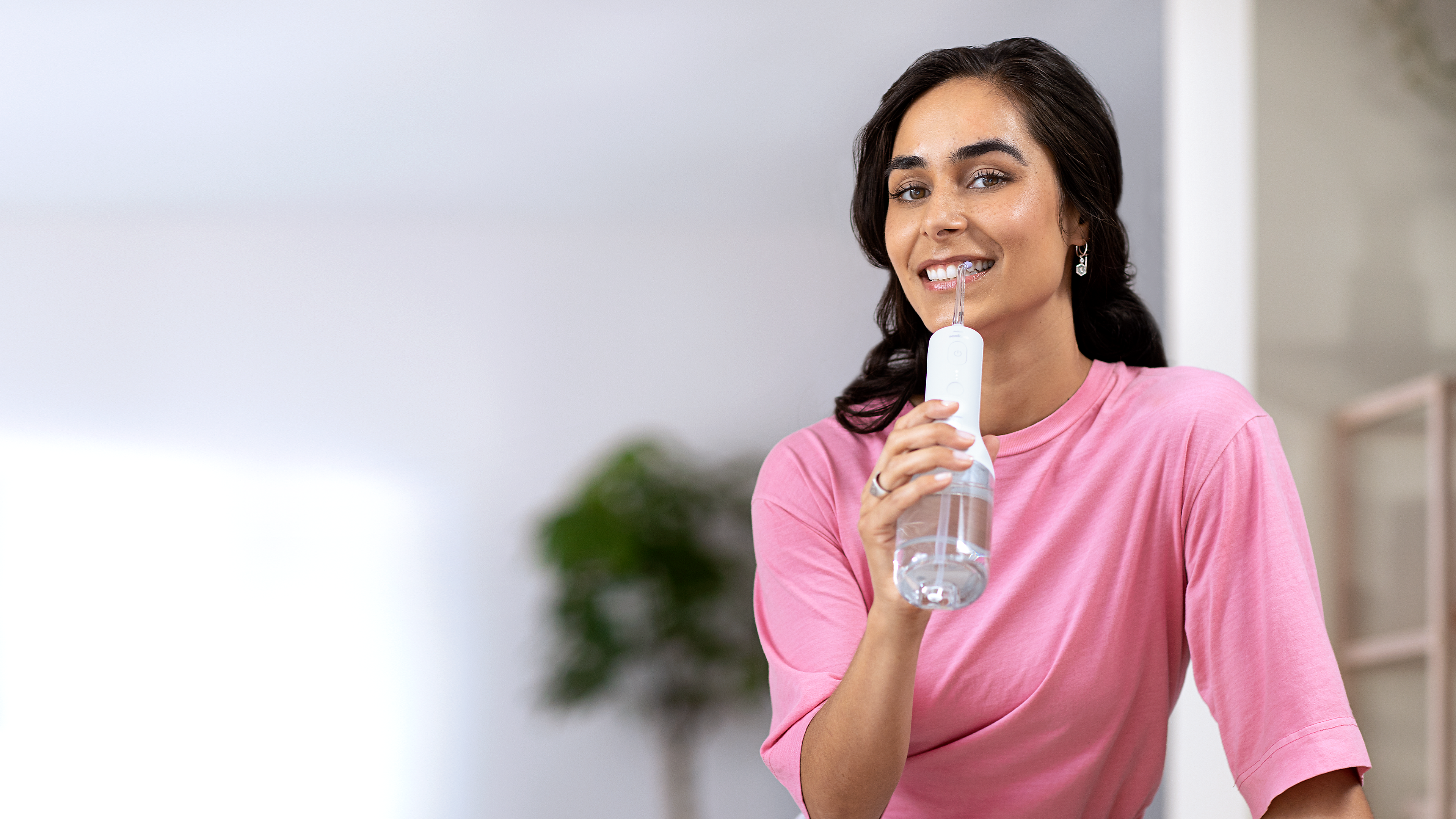 Ako čistiť medzizubné priestory?